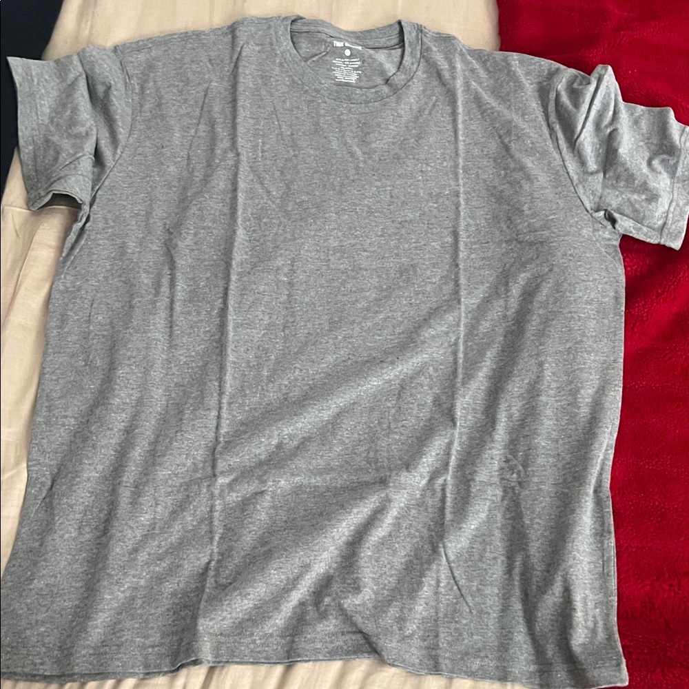 Classic Gray Short Sleeve Men's Tee